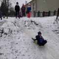 Pierwszy  śnieg- pierwsze zabawy na śniegu, 