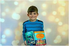 Portret z książką, 