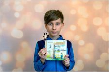 Portret z książką, 