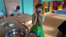 Rozwijamy się kulinarnie w czasie pobytu w świetlicy., Aneta Dworakowska
