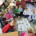 Klasa 1a poznaje chmurkę Tosię i obchodzi Święto Drzewa, 